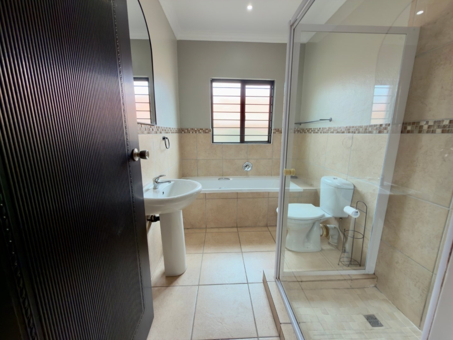 3 Bedroom Property for Sale in Melodie North West